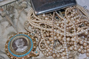 PEARL CELEBRATION: A CONVERSATION WITH TISH THOMAS- The Importance of Pearls