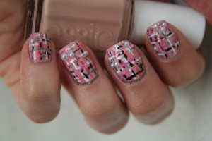 Flare-tweed-nails-4