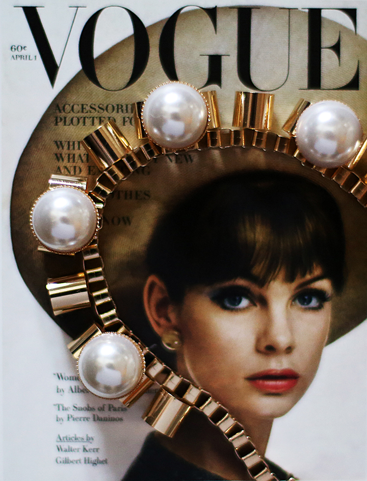 PEARL FASHION Vintage Vogue Cover and Pearl Jewelry Décor Makes Art