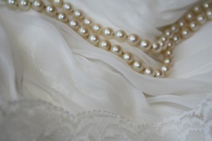 pearl-necklace-443981_1280
