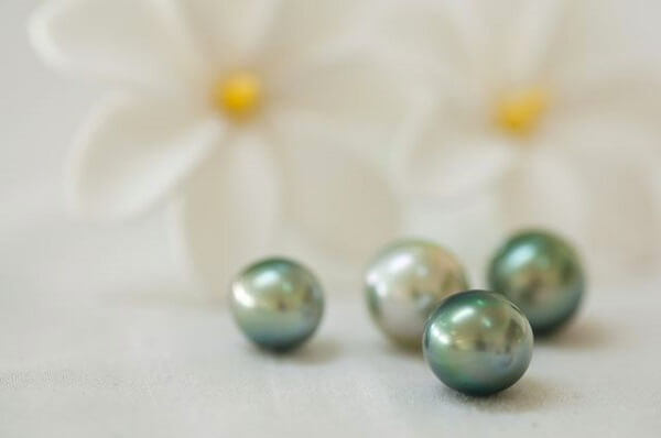 3_tahitian-pearls-in-lighter-shades - Pearls Only - Australia :: Pearls Only - Australia | Save