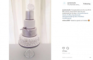 pearl wedding cakes