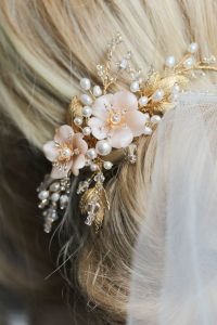 wedding hair pearl accessories