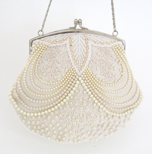pearl clutch