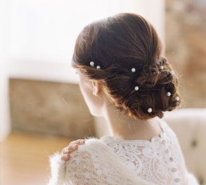 pearl accessories for wedding hair