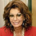 sophia loren today wearing pearls
