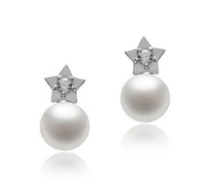 white pearl earrings