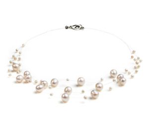 white pearl necklace