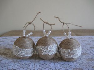pearl christmas globes