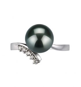 black pearl rings for women
