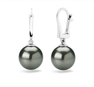 new pearl earrings