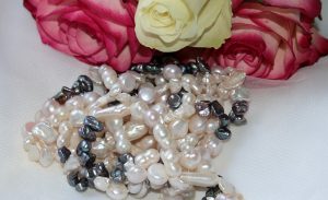 ways to tell if pearls are fake