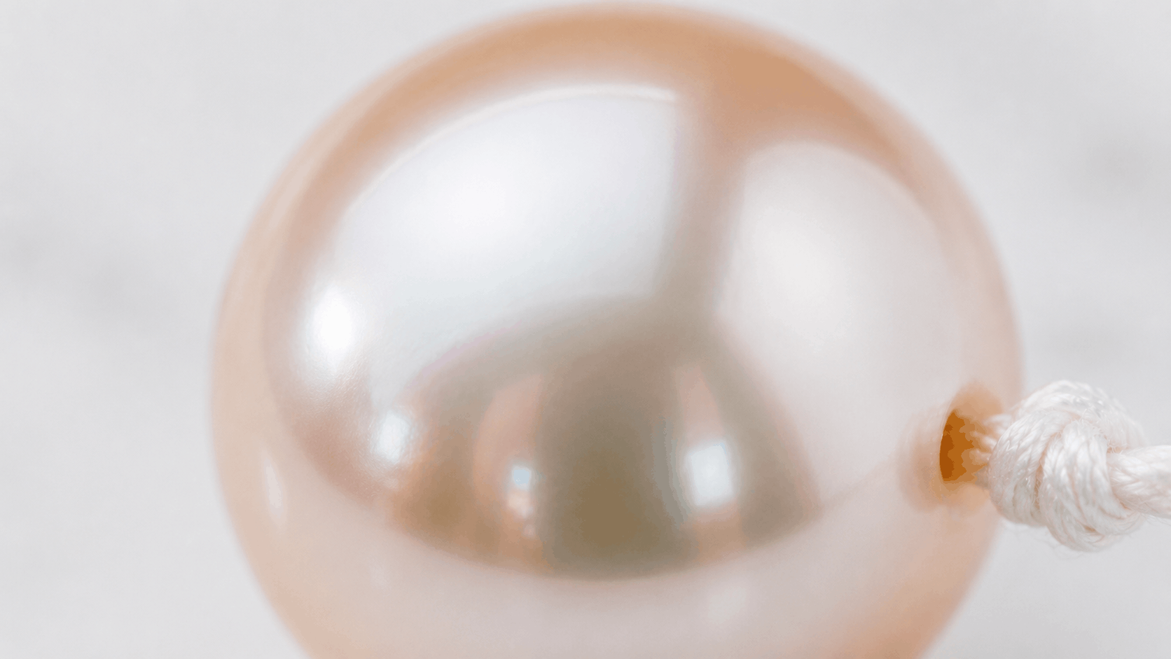 01. Freshwater Cultured Pearl Bracelet Quality Grades Explained
