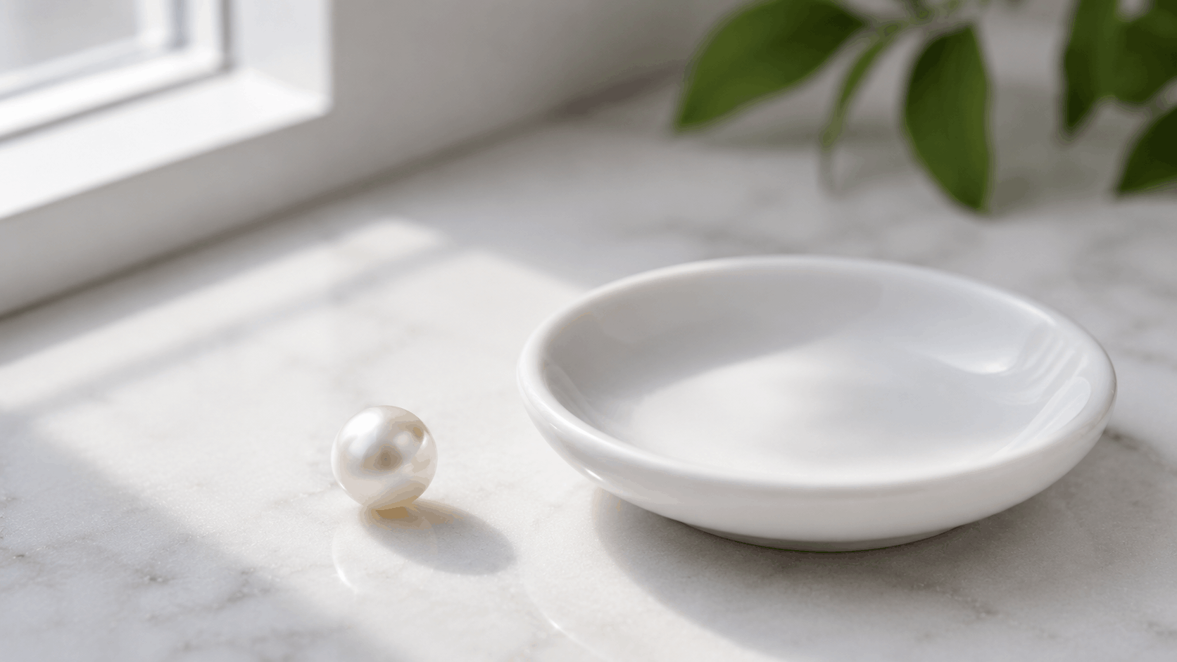 02. The Tooth Test - Fastest Way to Tell If Pearls Are Real