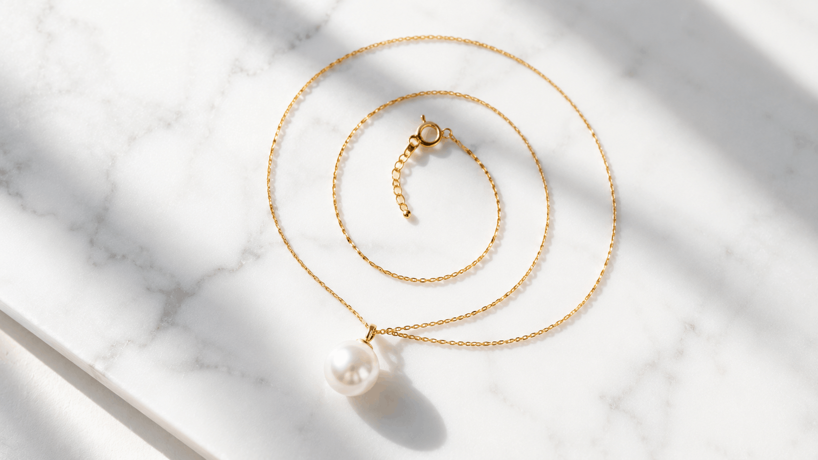 04. Minimalist Style — Quiet Luxury Done Right