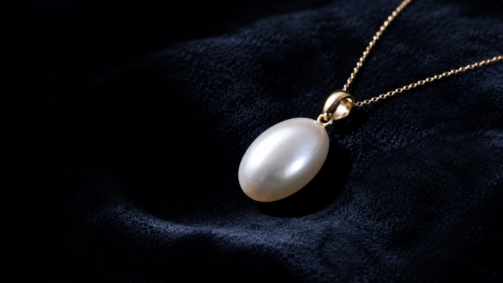 03. Oval Pearls — Elegant and Elongating