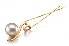 8-9mm AA Quality Japanese Akoya Cultured Pearl Pendant in Dionne White