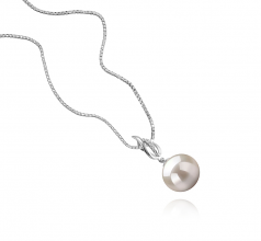 9-10mm AAAA Quality Freshwater Cultured Pearl Pendant in Edna White