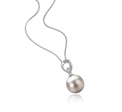 10-11mm AAAA Quality Freshwater Cultured Pearl Pendant in Emilia White