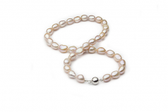 10-11mm Baroque Quality Freshwater Cultured Pearl Necklace in Drop Pink