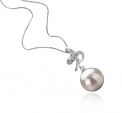 10-11mm AAAA Quality Freshwater Cultured Pearl Pendant in Bridget White