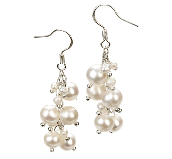 3-7mm A Quality Freshwater Cultured Pearl Earring Pair in Brisa White