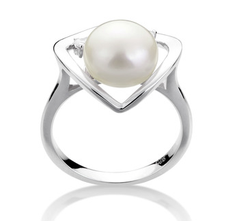 9-10mm AA Quality Freshwater Cultured Pearl Ring in Katie Heart White